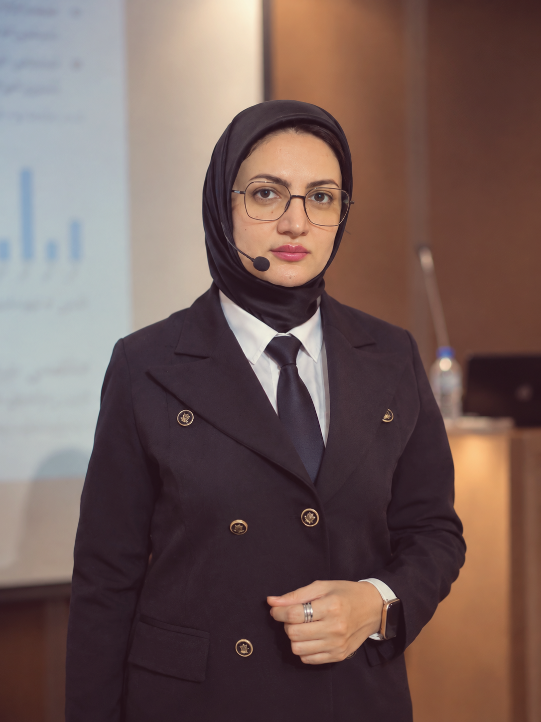 Elham Hosseini - Digital Marketing & IT Expert